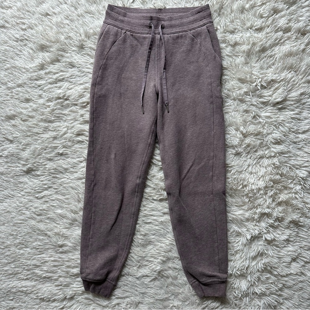 Lululemon Scuba Jogger Heathered Violet Purple Size 4 Sweatpants